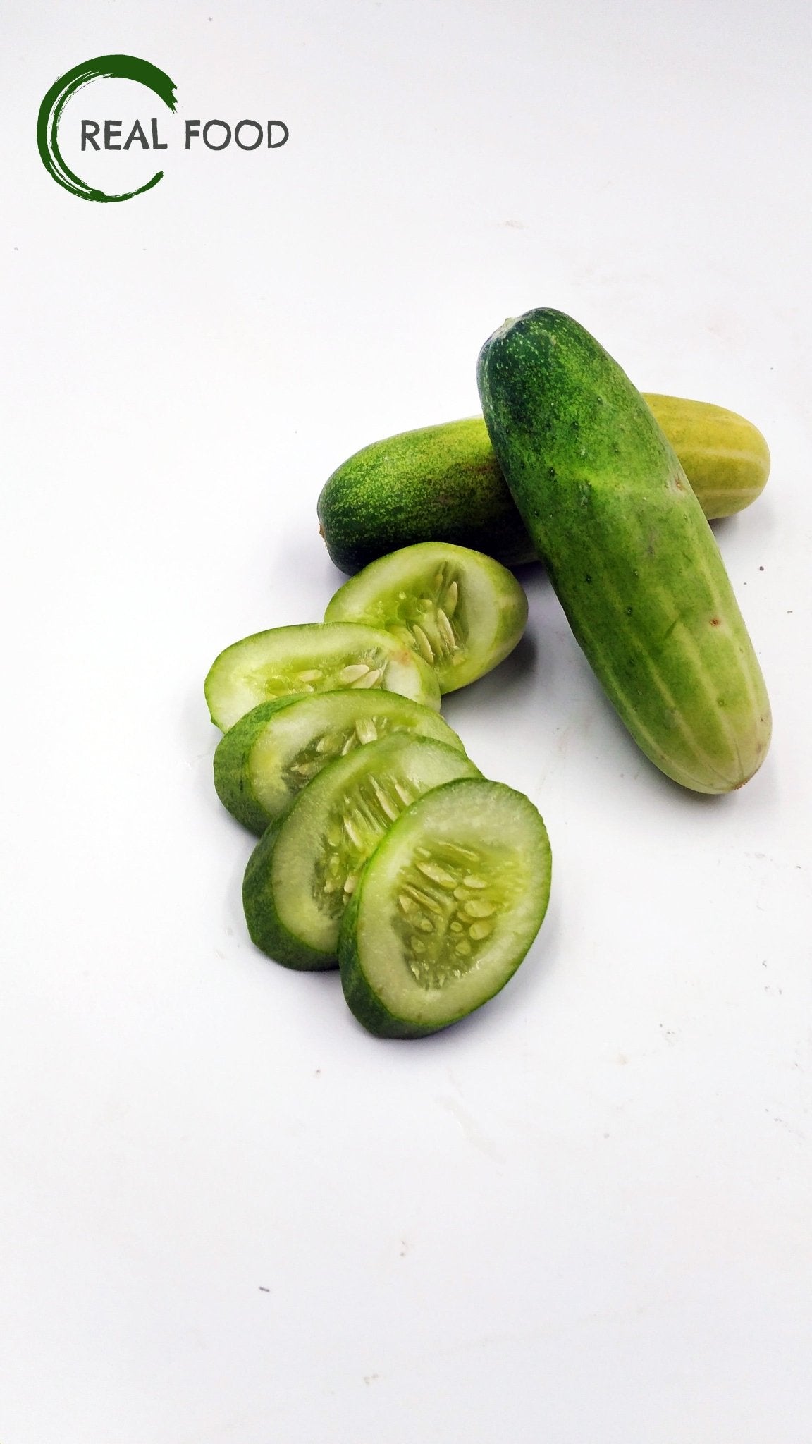 Cucumber, Small, organic 1 portion is ca. 250 g - Real - Food.shop