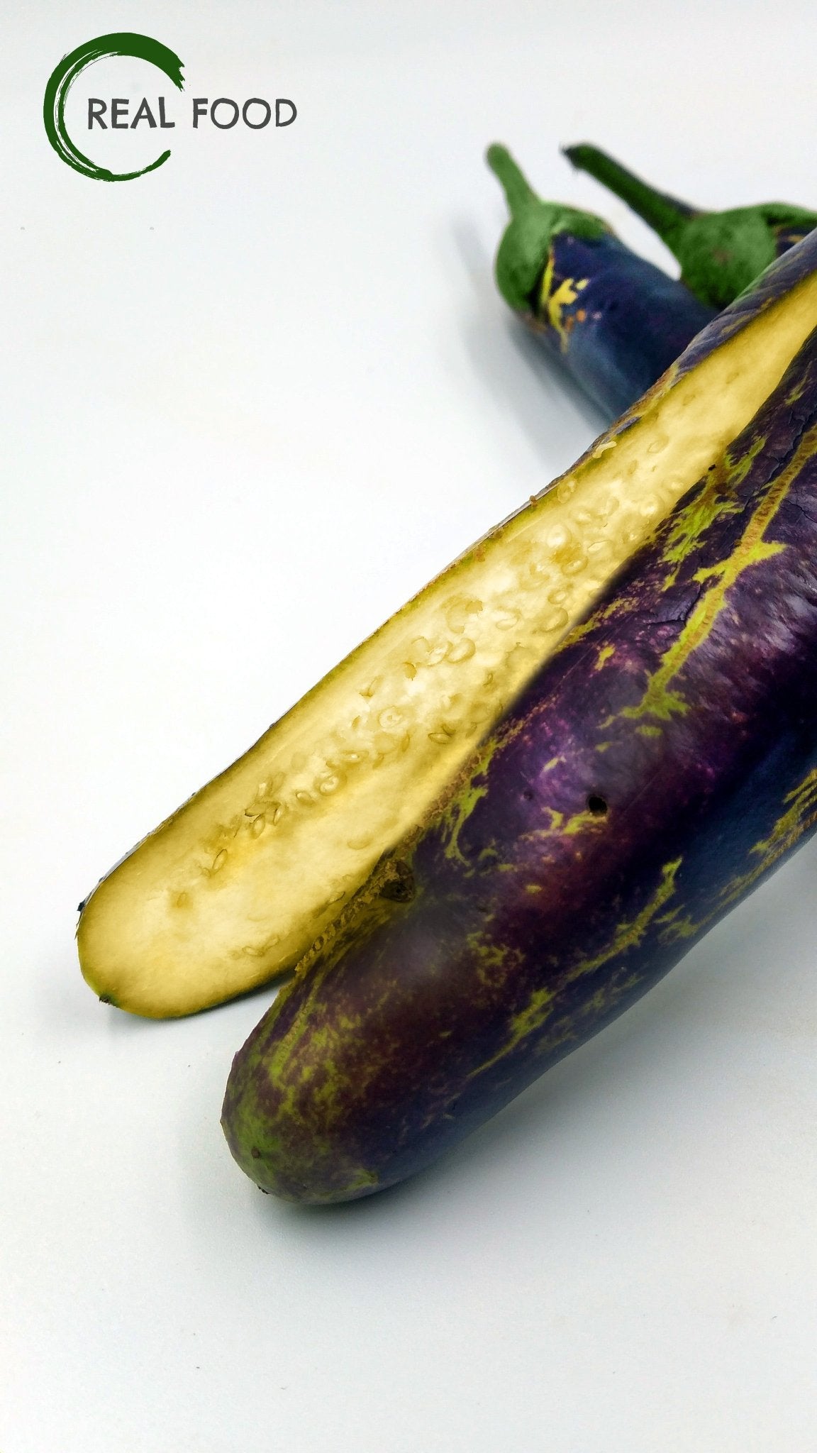 Eggplant, purple, organic, 1 portion is ca. 500 g - Real - Food.shop