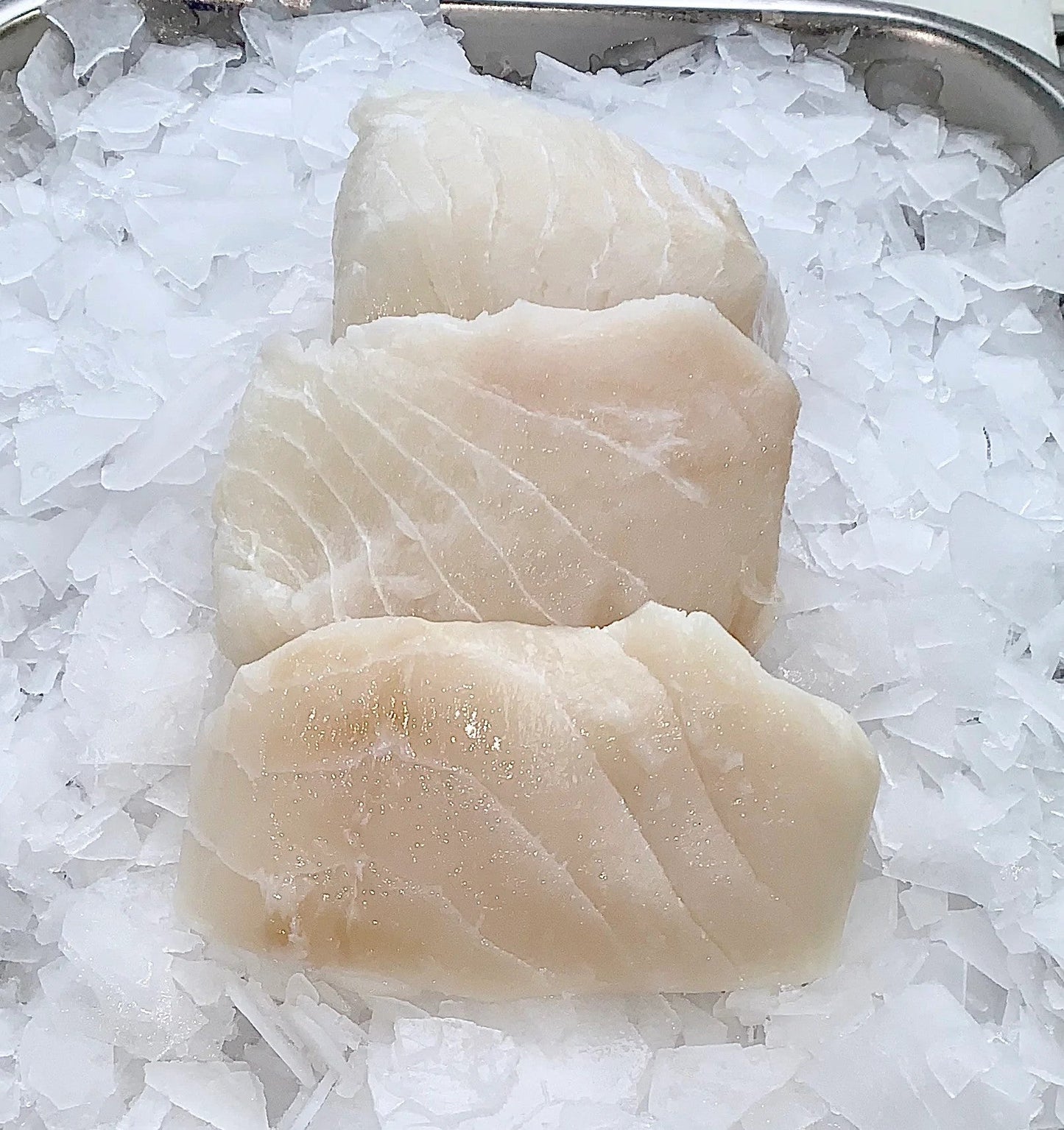 Halibut Steaks With Skin, Wild Caught, from the Atlantic 1 Kg. - Real - Food.shop