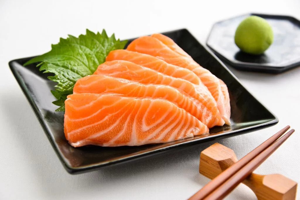 Salmon Filet, Bering Sea, Wild Caught, Line Fished, Sashimi grade, 1 kg. - Real - Food.shop